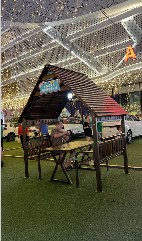 小木屋商业停车场应用案例